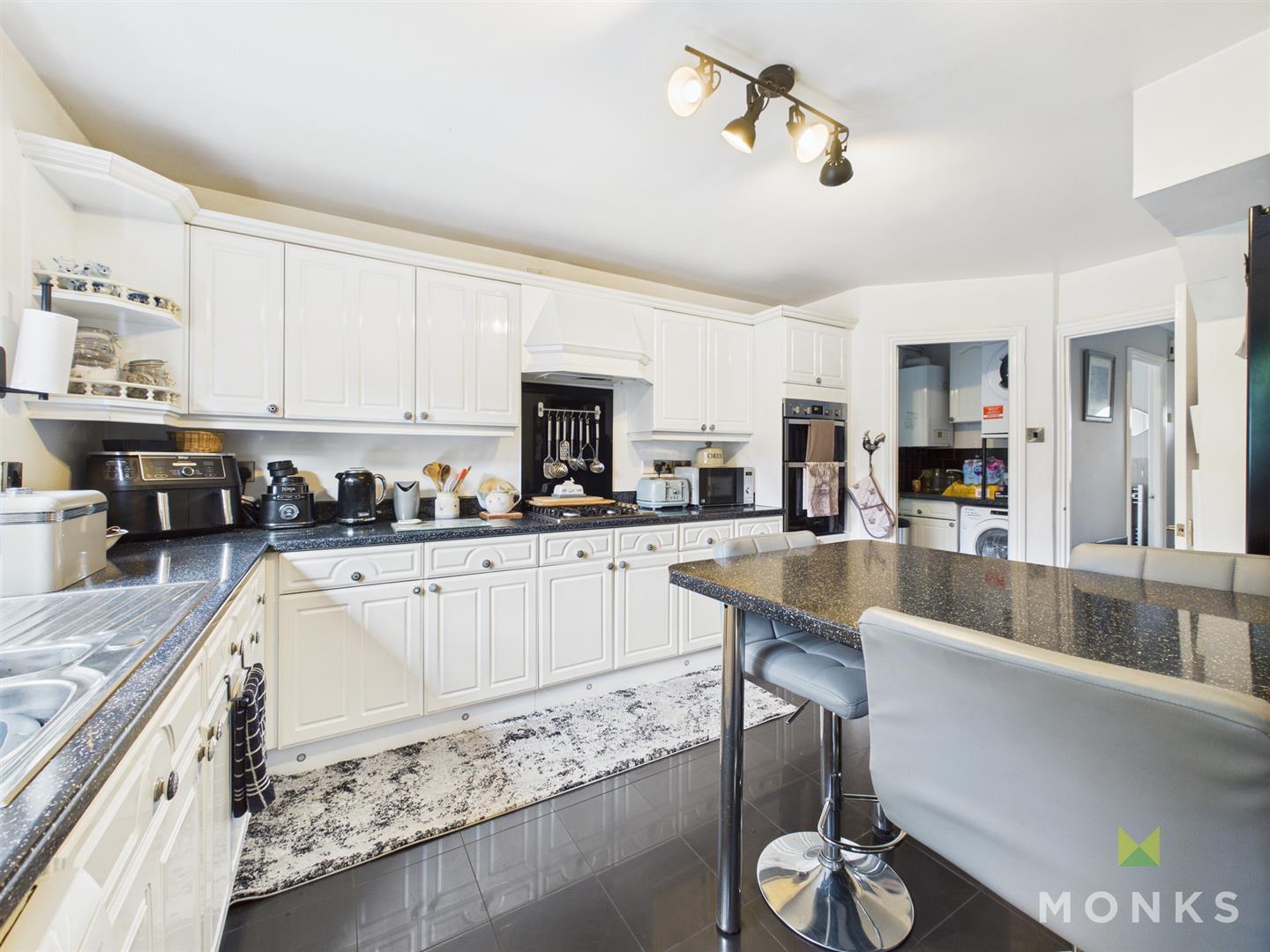 21 Grosvenor Road, Oswestry, SY11 2PE SSTC 21 Grosvenor Road, Oswestry, SY11 2PE SSTC